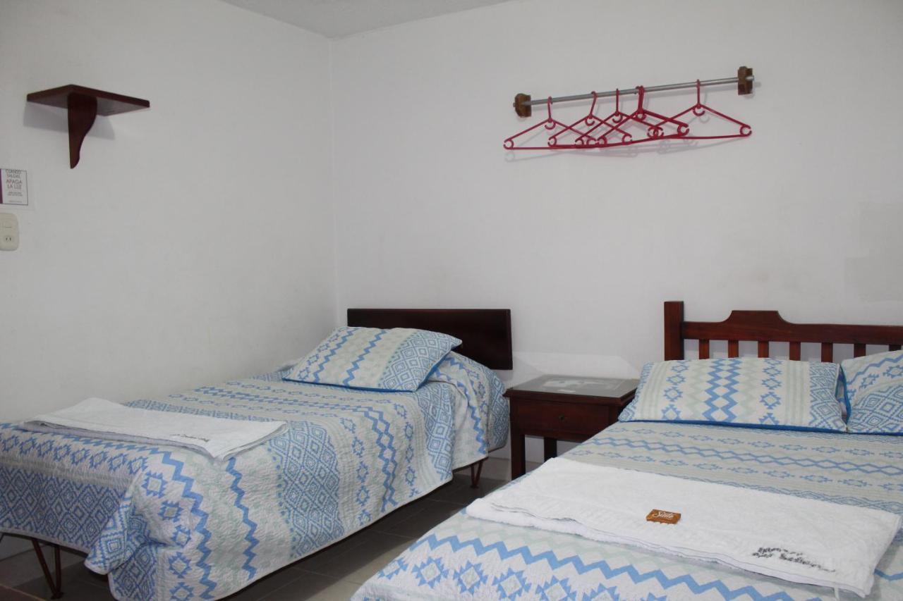 Hostal Isla Senorial San Gil Luaran gambar