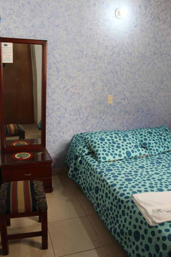 Hostal Isla Senorial San Gil Luaran gambar